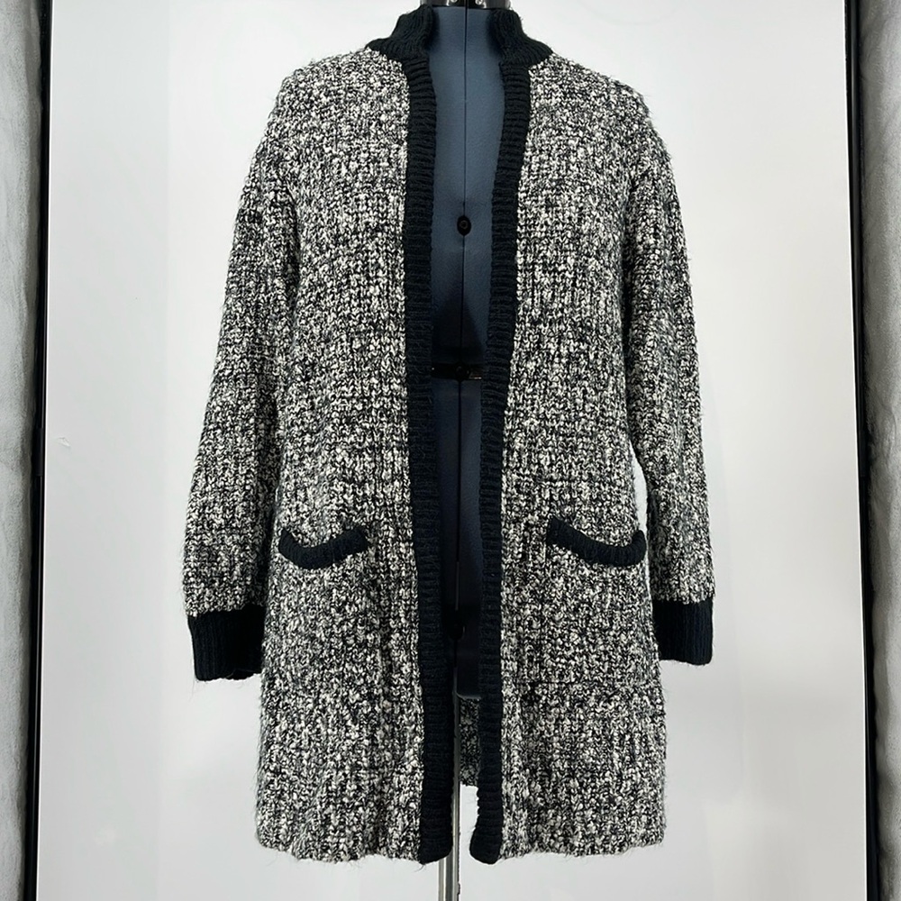 MONTO PAR LE CHOIS WOMENS SWEATER COAT. SIZE LARGE. BLACK AND WHITE VINT…